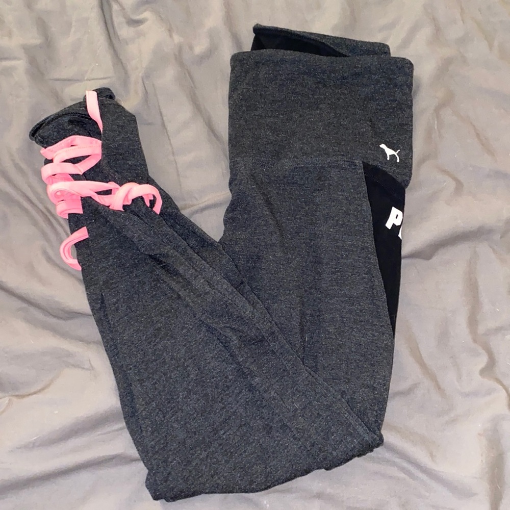 M PINK capri yoga pants